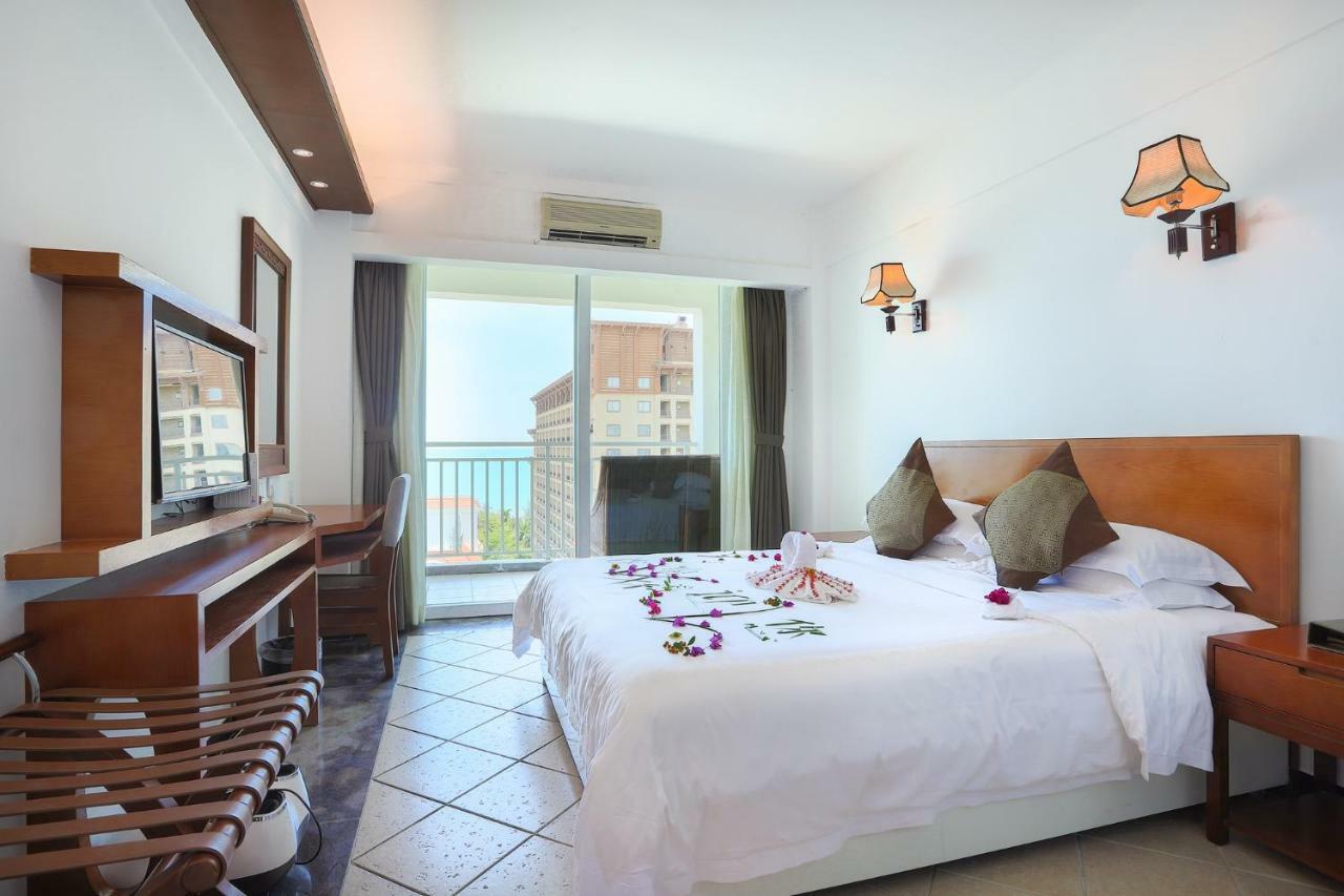 Rongjin Haiyue Hotel Sanya Exterior photo