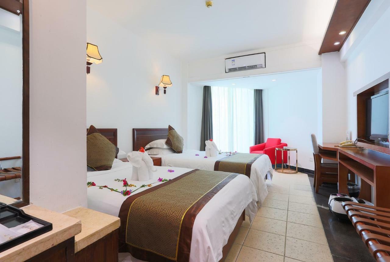 Rongjin Haiyue Hotel Sanya Exterior photo